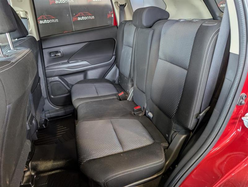 mitsubishi Outlander 2016 - 23