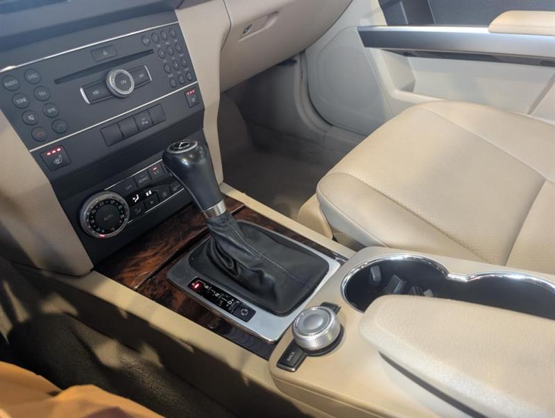mercedes-benz GLK 350 2012 - 26