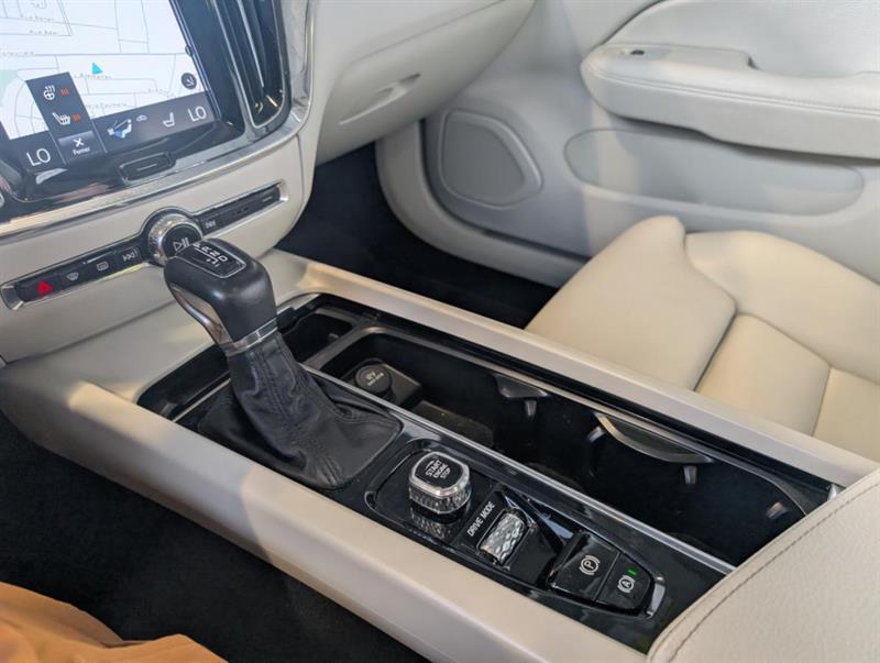 volvo V60 2021 - 26