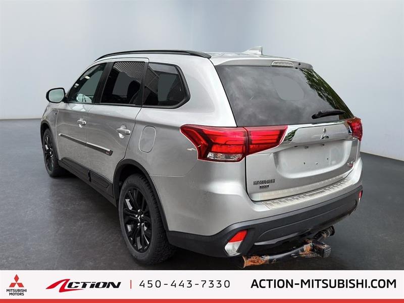 mitsubishi Outlander 2018 - 3
