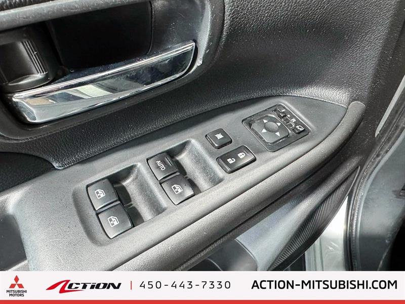 mitsubishi Outlander 2018 - 10