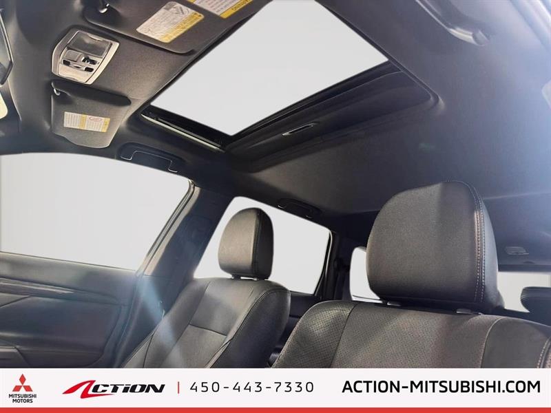 mitsubishi Outlander 2018 - 17