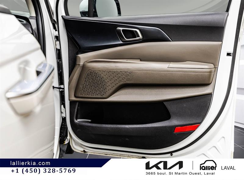kia Carnival 2025 - 26