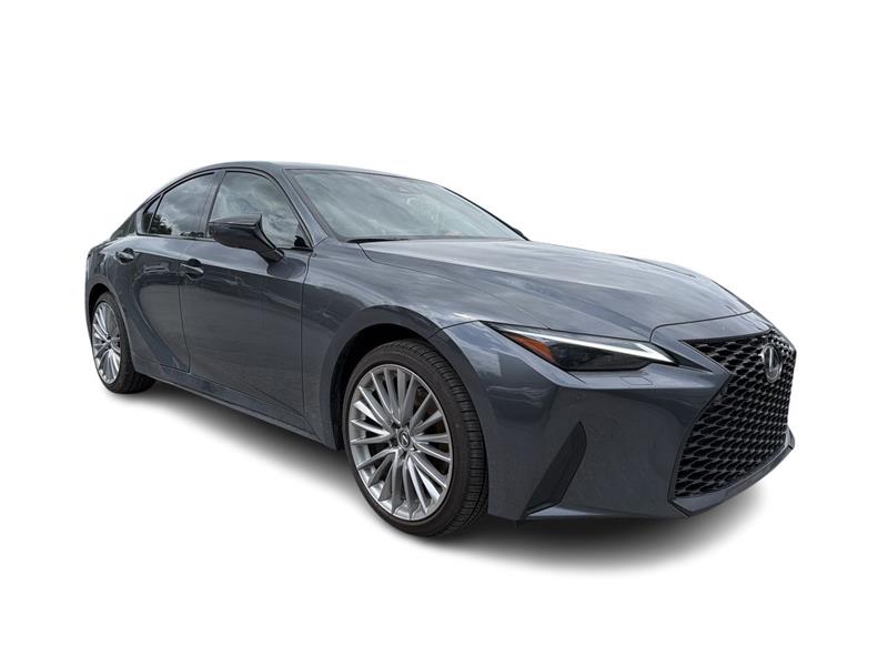 lexus IS 300 2025 - 2