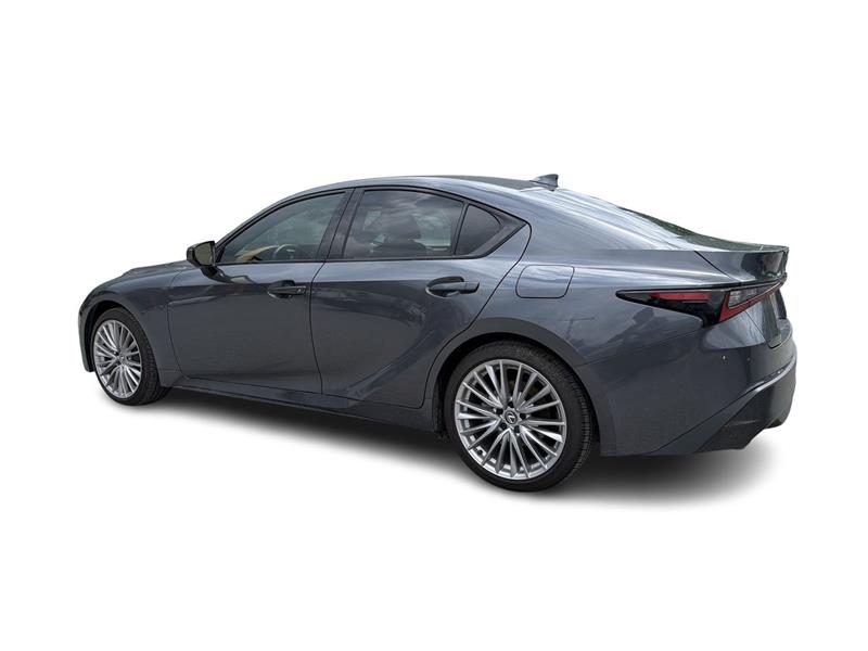 lexus IS 300 2025 - 9