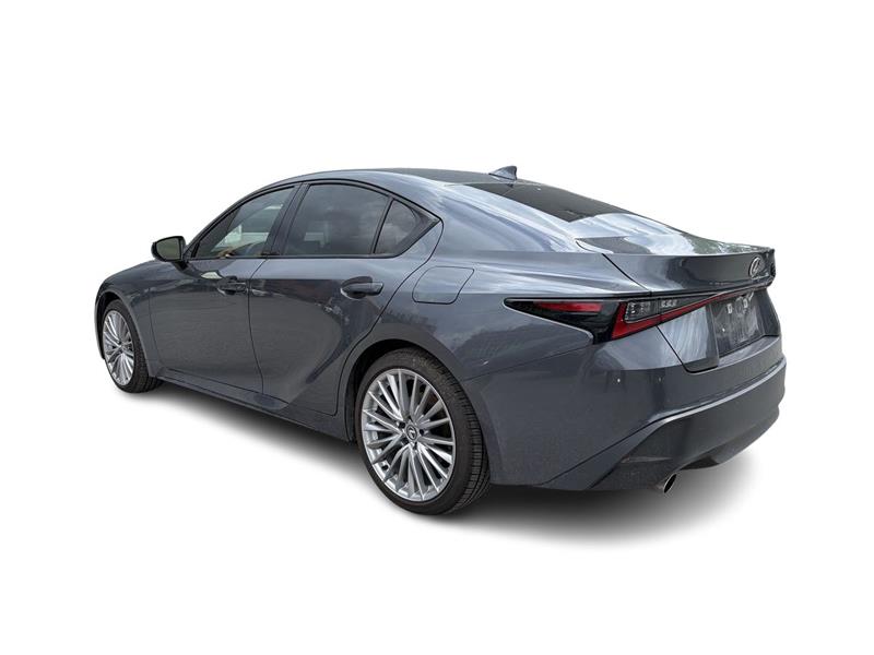 lexus IS 300 2025 - 10