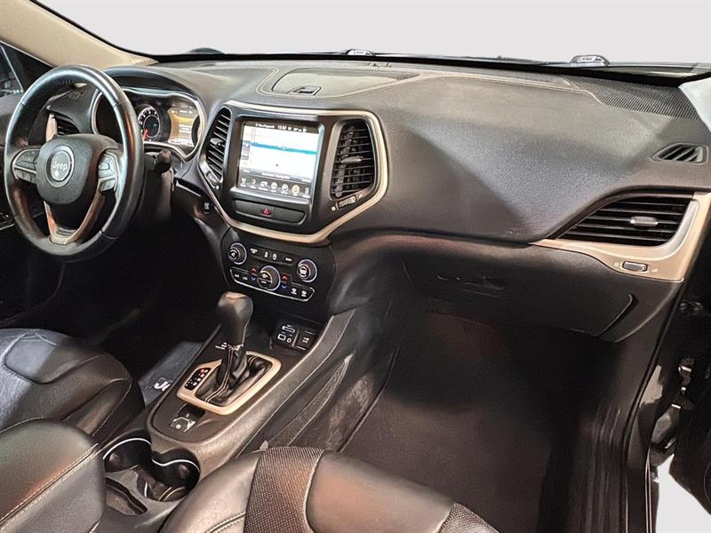 jeep Cherokee 2016 - 12