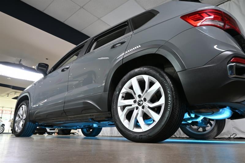 2022 Volkswagen Taos - Image 12