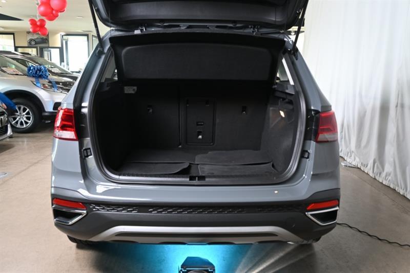 2022 Volkswagen Taos - Image 14