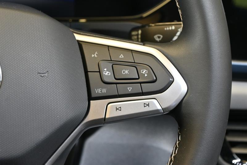2022 Volkswagen Taos - Image 20