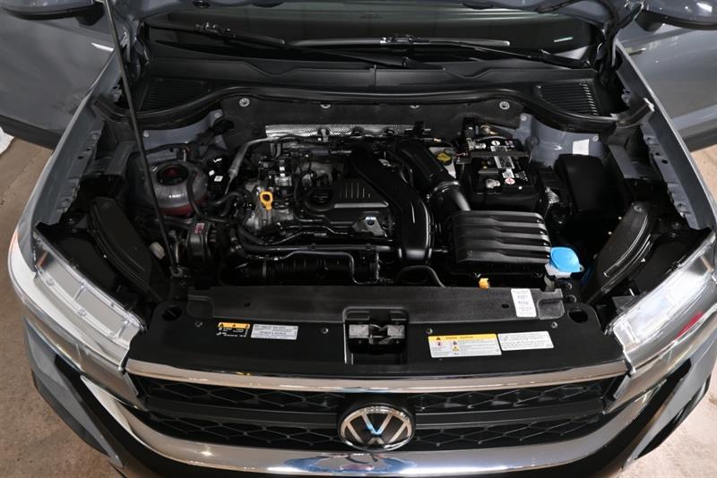 2022 Volkswagen Taos - Image 40