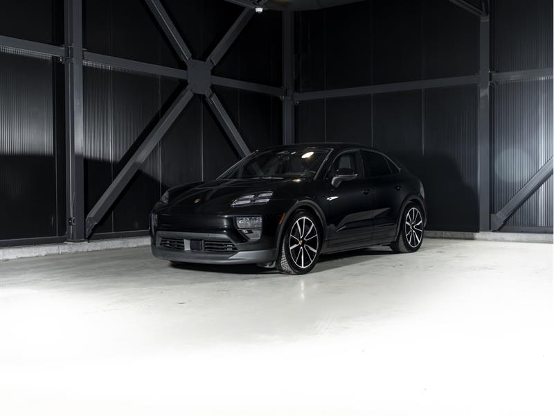 Black 2025 Porsche Macan SUV / Crossover All-Wheel Drive