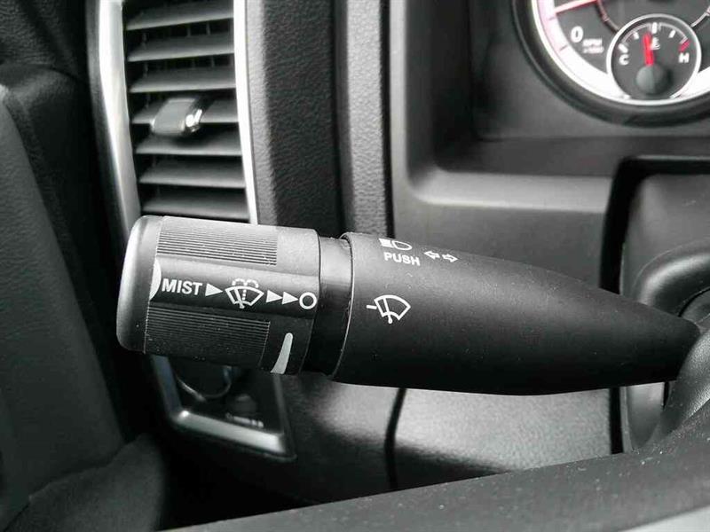 ram 1500 Classic 2023 - 13