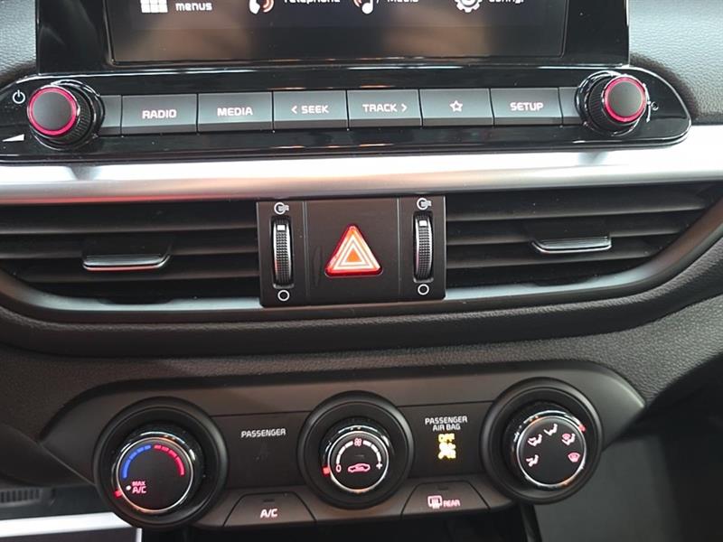 kia Forte 2024 - 23