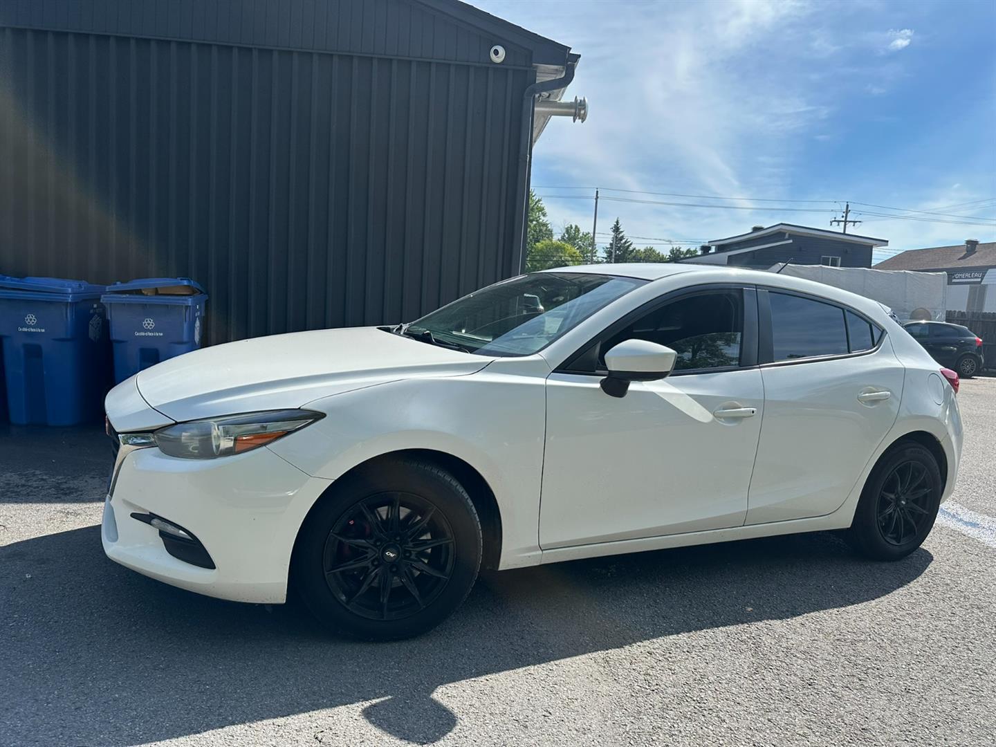 mazda Mazda3 2017 - 2