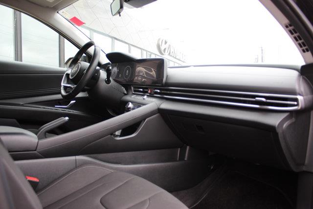 hyundai Elantra 2024 - 9