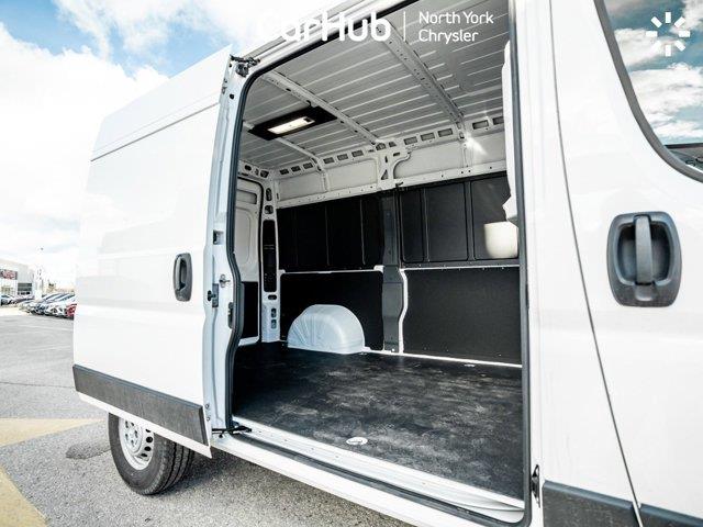 ram ProMaster fourgonnette utilitaire 2025 - 8