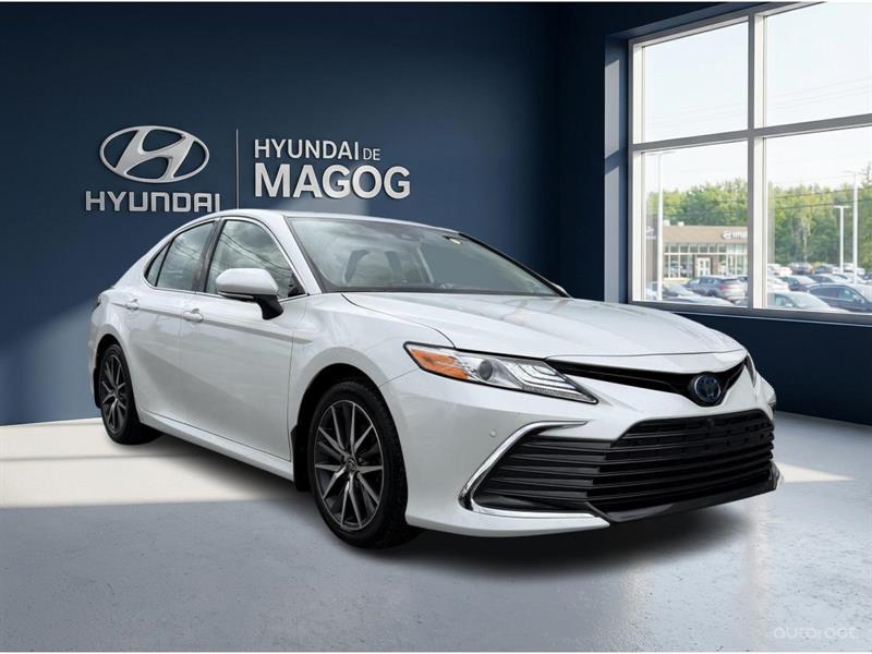 toyota Camry 2022 - 7