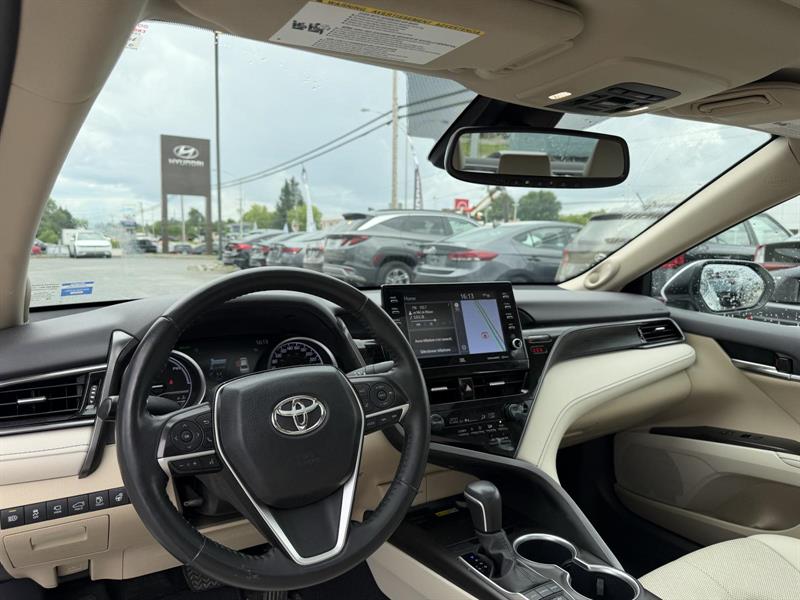 toyota Camry 2022 - 11