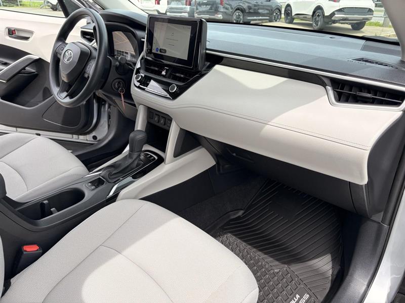 toyota Corolla Cross 2025 - 8