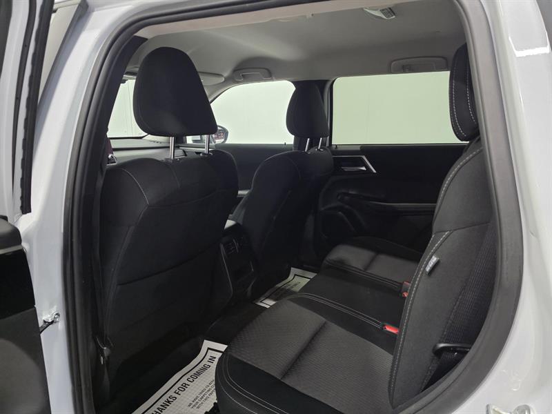 mitsubishi Outlander 2024 - 9