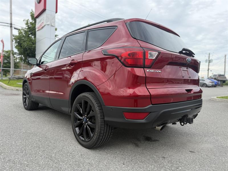ford Escape 2019 - 8