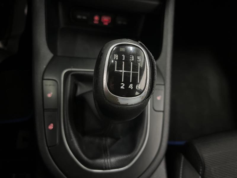 kia Forte 2019 - 16