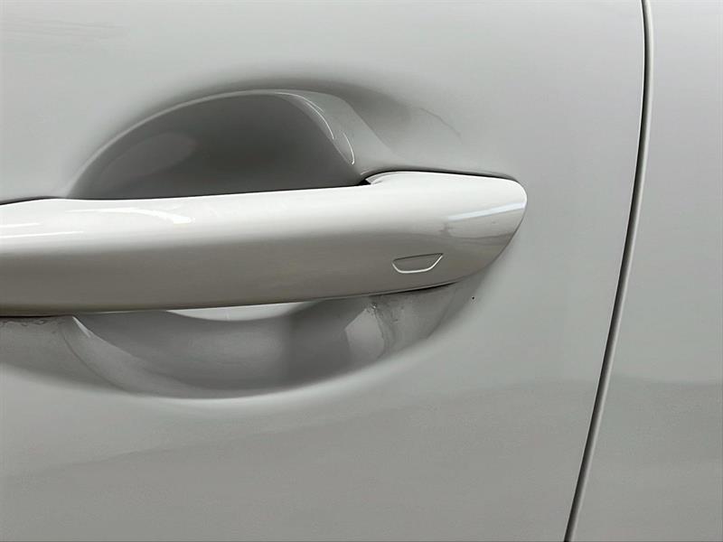 mazda MX-30 2022 - 27