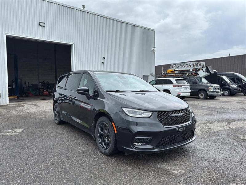 chrysler Pacifica 2023 - 5
