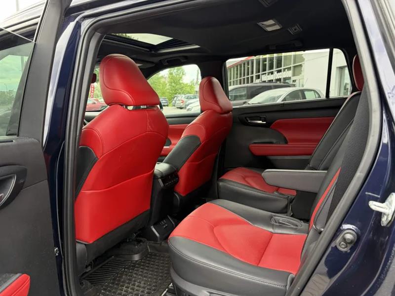 toyota Highlander 2023 - 12