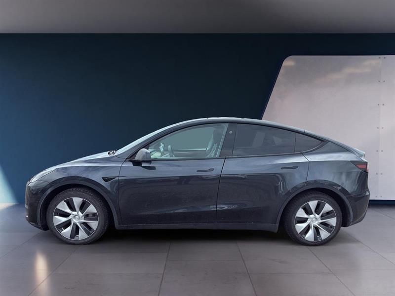 tesla Model Y 2024 - 2
