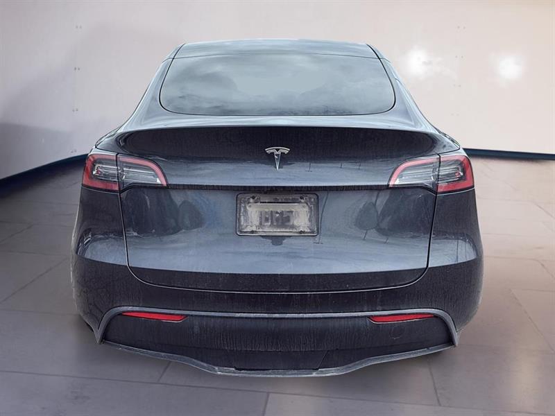tesla Model Y 2024 - 4