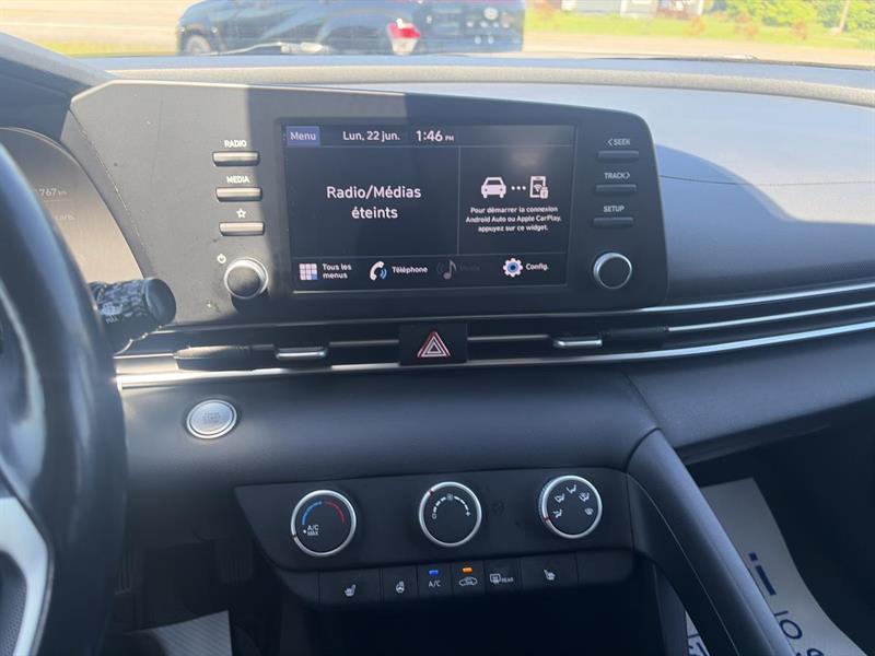 hyundai Elantra 2022 - 14