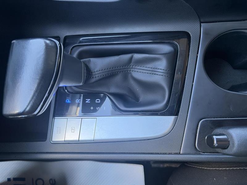 hyundai Elantra 2022 - 16