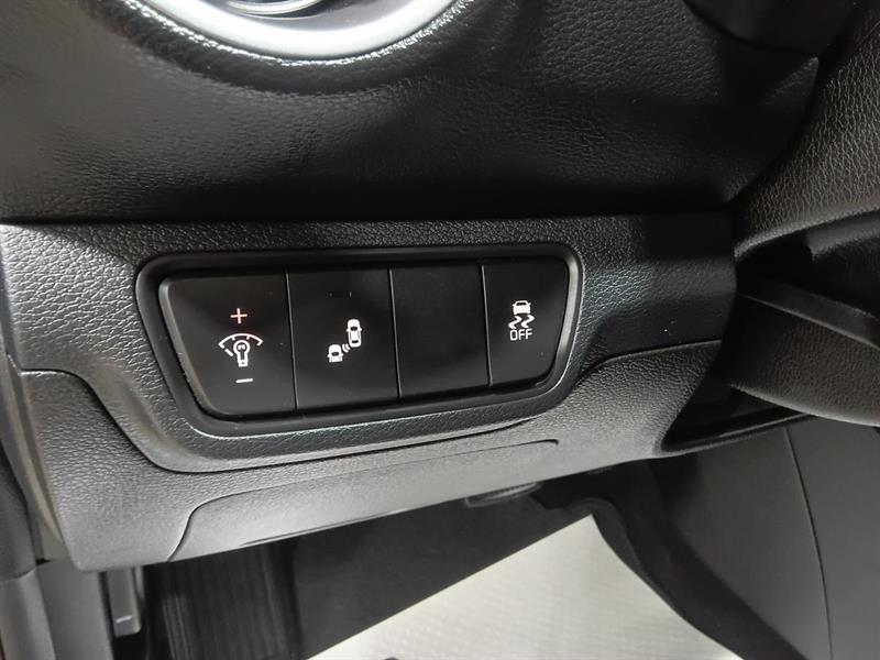 kia Forte 2023 - 27