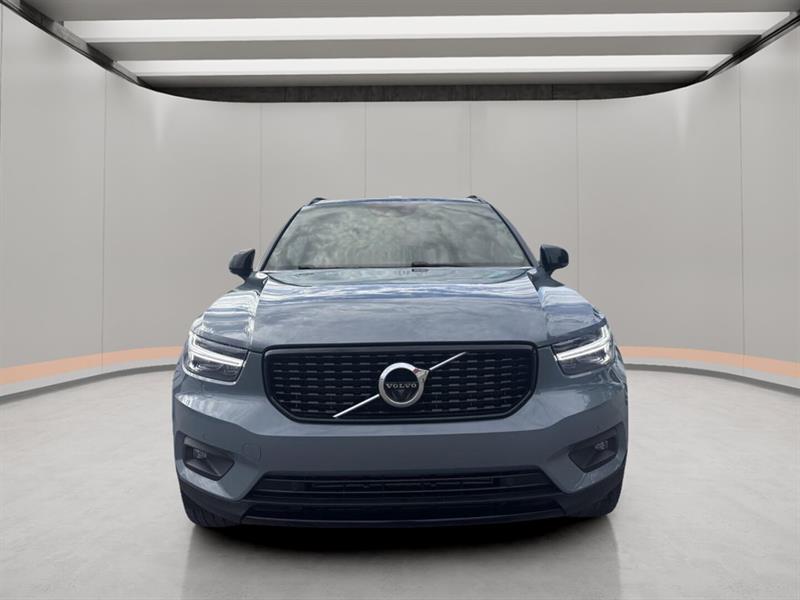 volvo XC40 2022 - 2