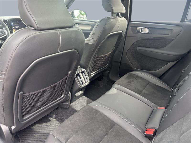 volvo XC40 2022 - 12