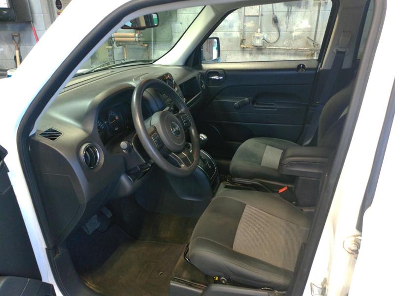 jeep Patriot 2015 - 9