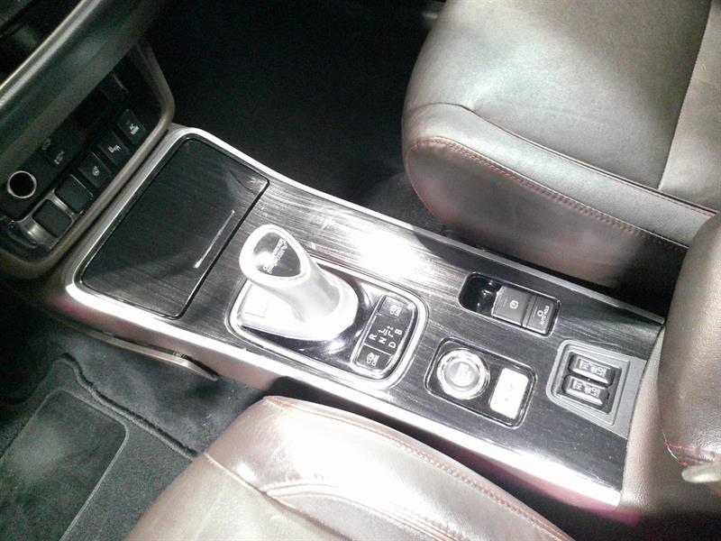mitsubishi Outlander rechargeable 2018 - 17