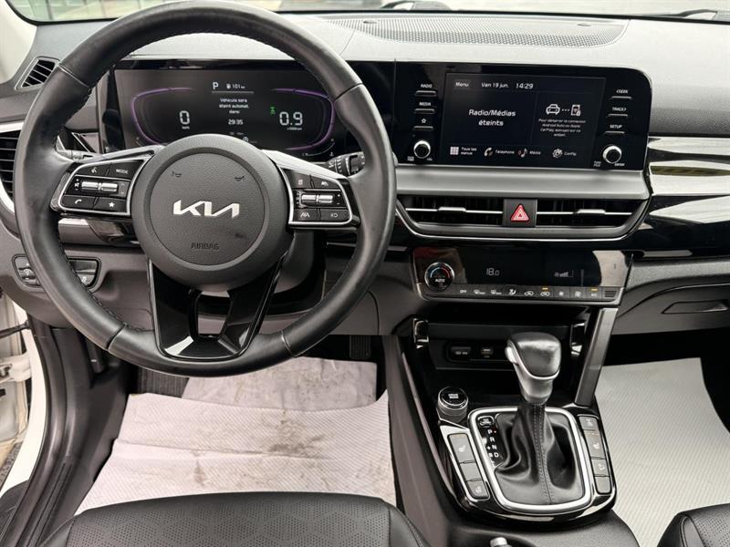kia Seltos 2024 - 18