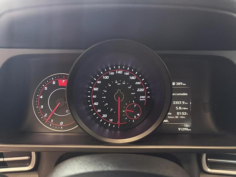 hyundai Elantra 2022 - 17