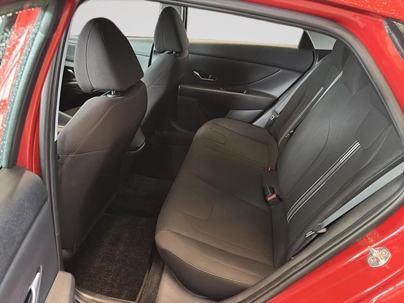hyundai Elantra 2022 - 24