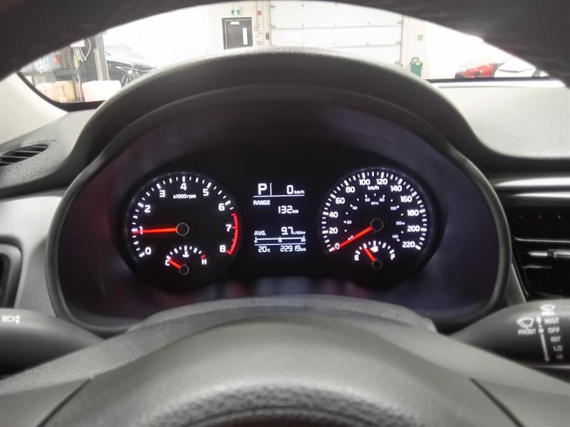 kia Rio5 2018 - 9