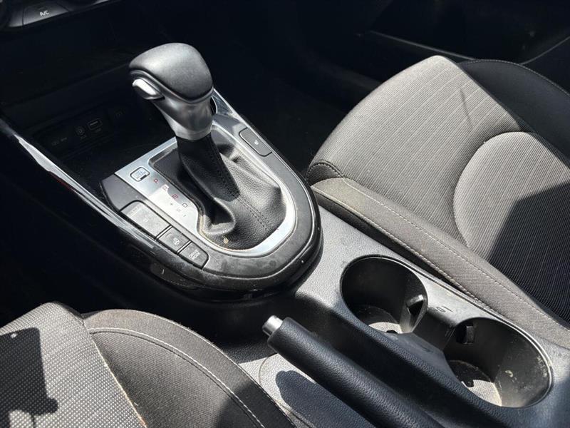 kia Forte 2019 - 17