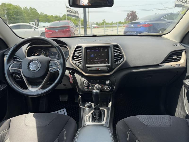 jeep Cherokee 2015 - 17