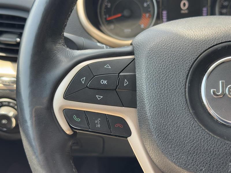 jeep Cherokee 2015 - 19