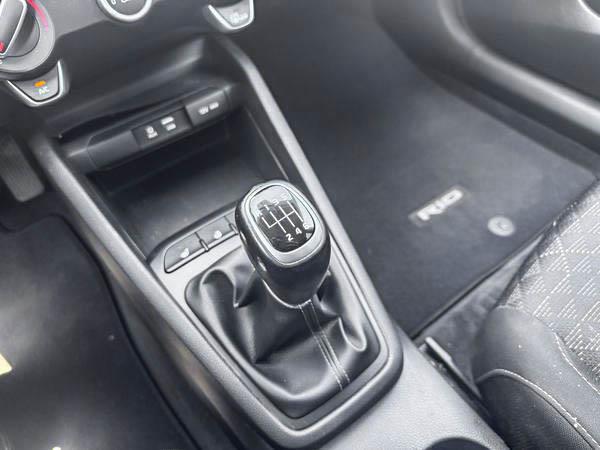 kia Rio 5 portes 2018 - 12