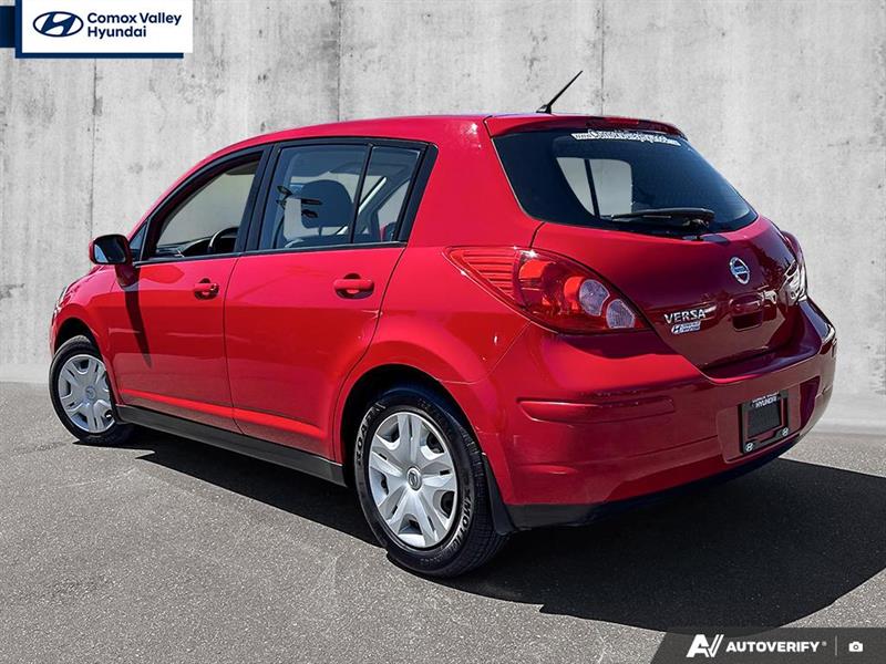 nissan Versa 2011 - 3