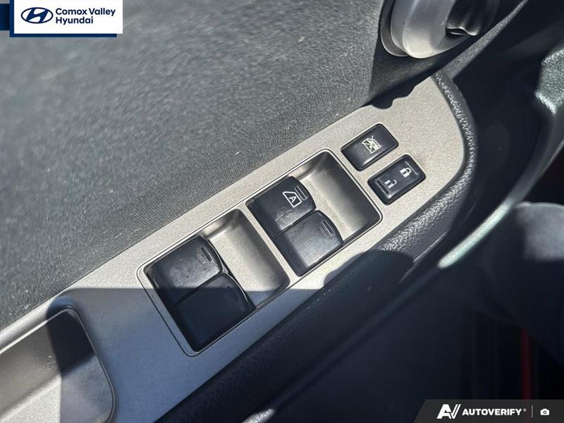 nissan Versa 2011 - 25