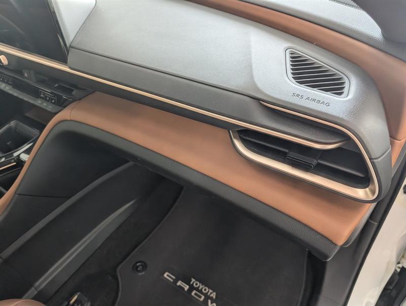 toyota Crown Signia 2025 - 9